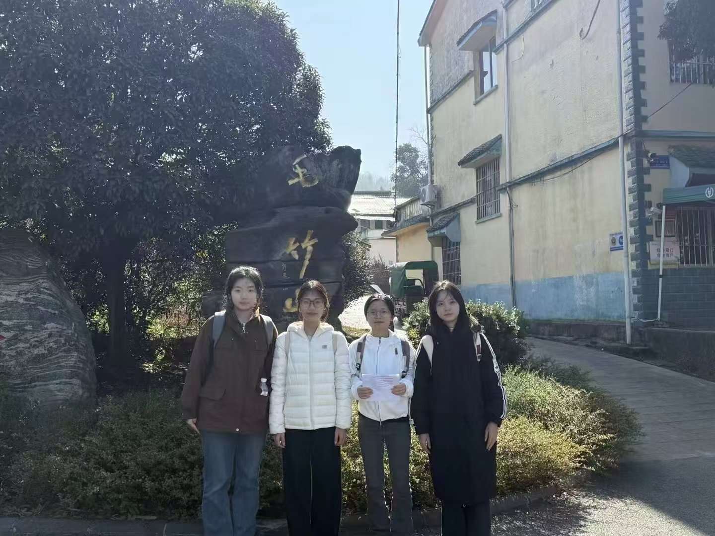 ë��ɽ��ʵ����ʾ������̬���ÿ����ںϣ�����������������������